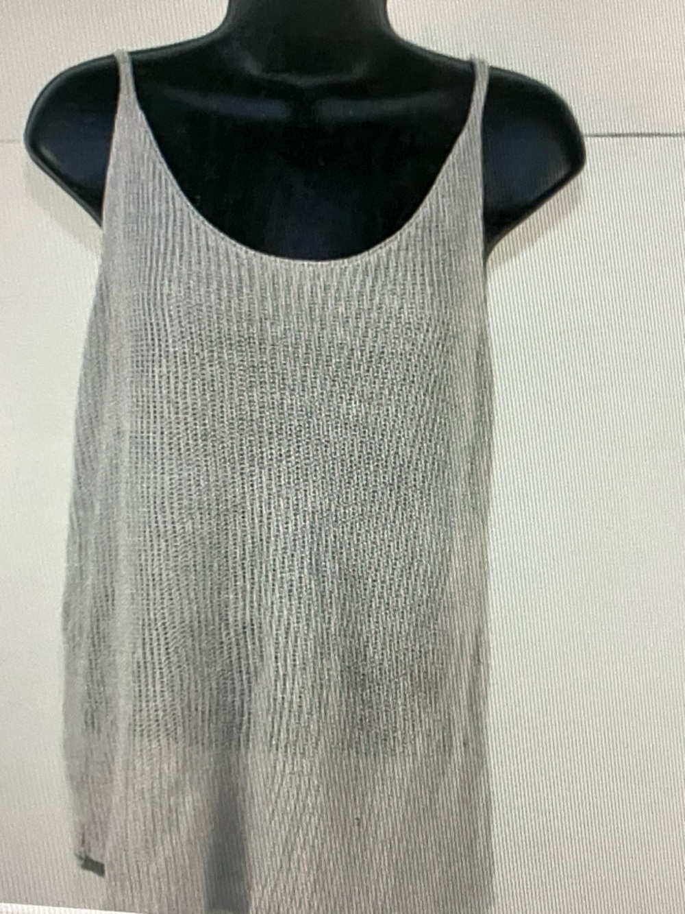 Scoop Neck Knit Tank Top - Gray